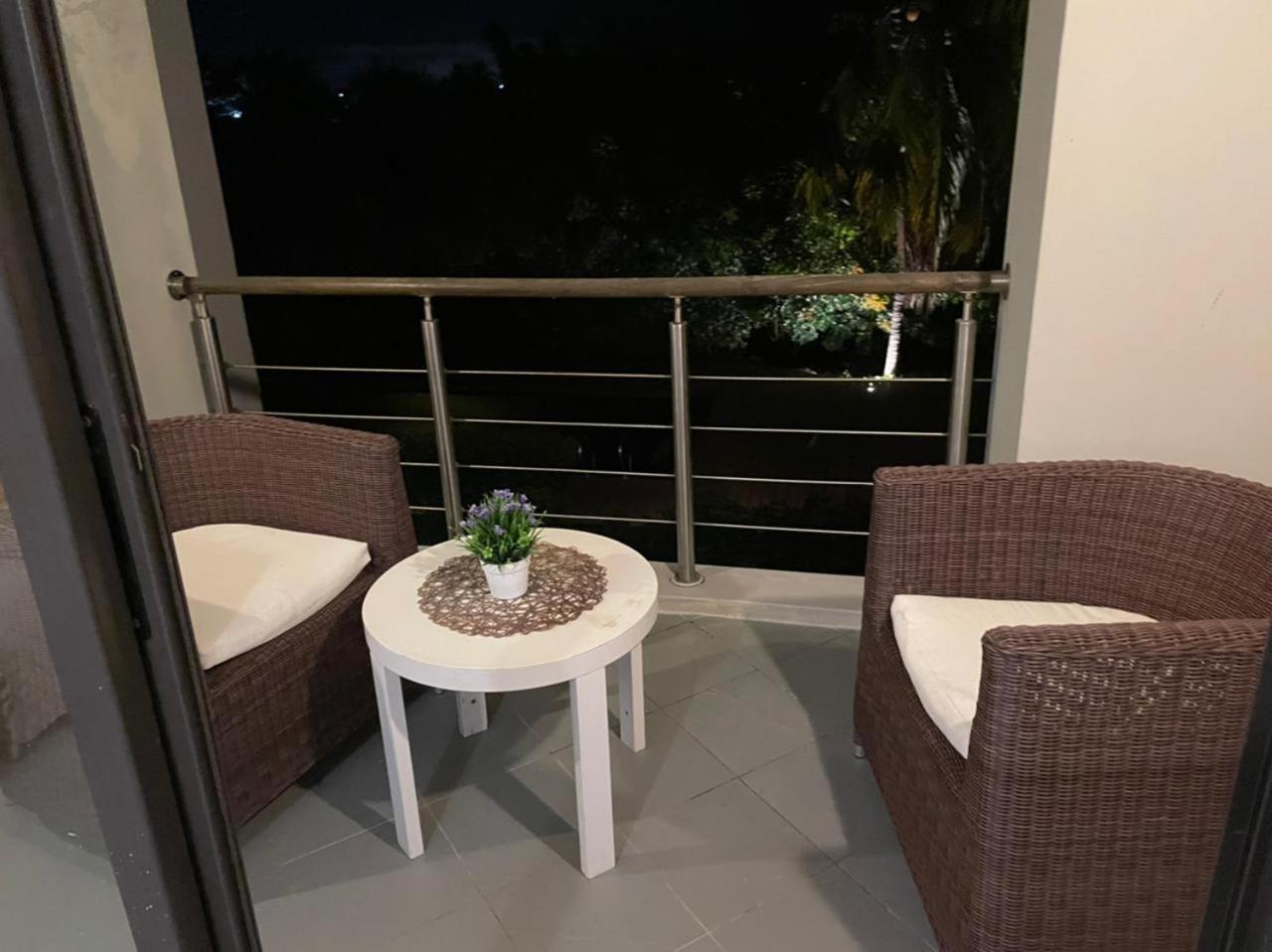 Cute Holiday Apartment In The Heart Of Grand Bay エクステリア 写真